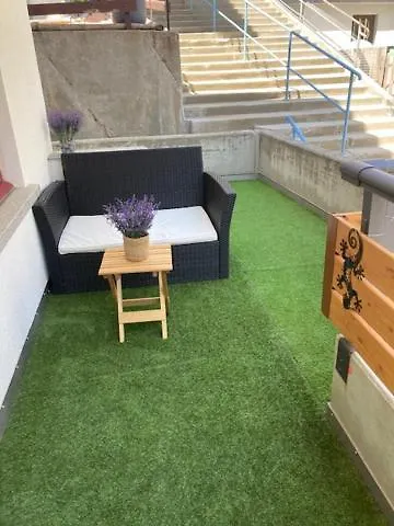 アパート At The Heart Of Fee *